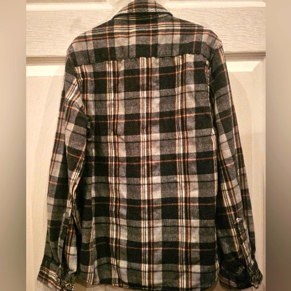 Button Down Flannel Shirt - Picture 5 of 5